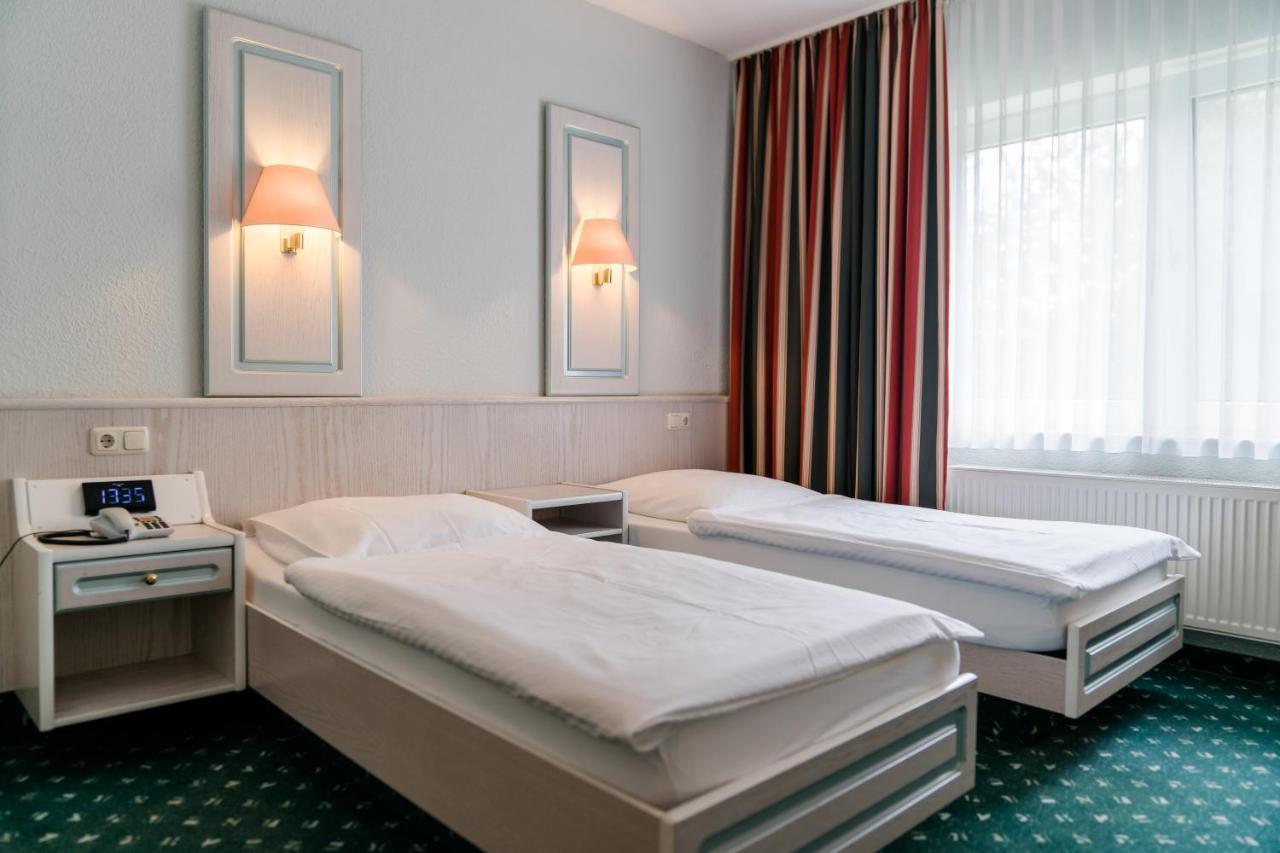 Hotel Falkenhagen Pritzwalk Esterno foto